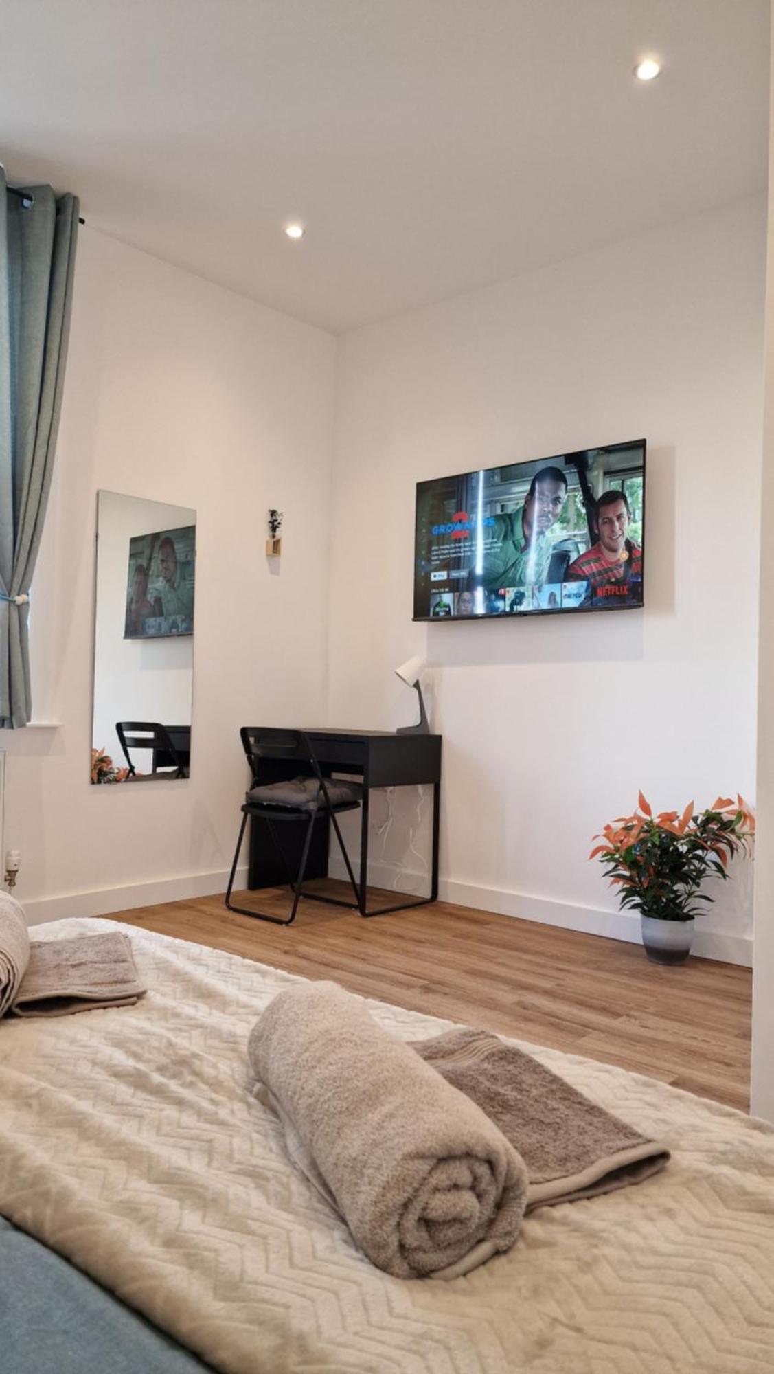 London Home North Kensington ภายนอก รูปภาพ